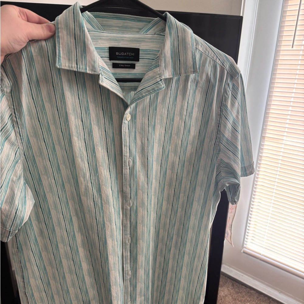 Bugatchi Men's Green Striped Shirt